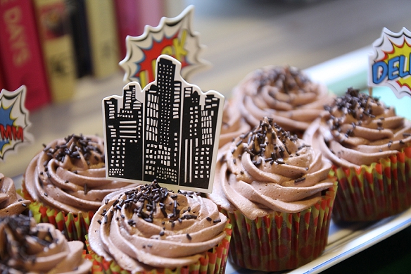 Superhero cupcakes